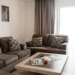 Casa Piquita Vakantiehuis Estreito Da Calheta